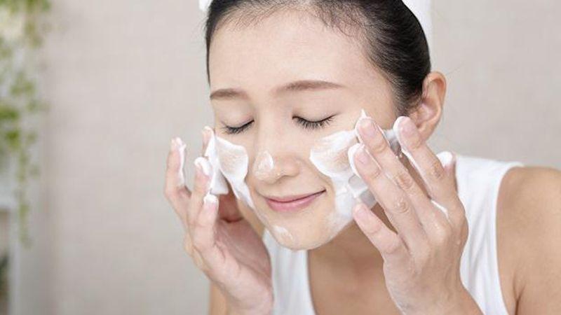 6 bước chăm sóc da dầu giúp nàng làn da sạch sẽ và thoáng mát ngay tức thì