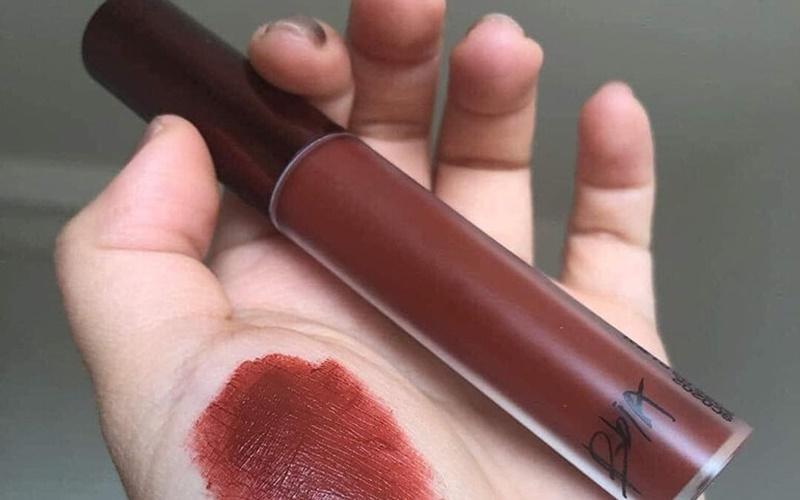 Son Bbia màu 25 là gì? Khám phá ngay sắc đỏ socola quyến rũ của dòng Son Bbia Last Velvet Lip Tint V5