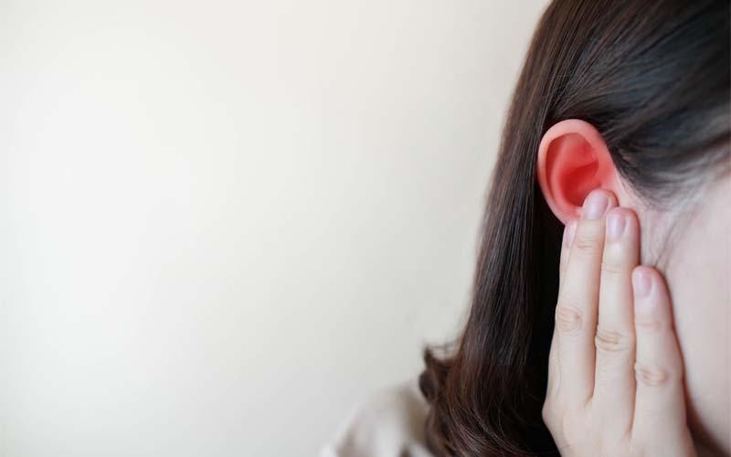 Khám phá ngay 10+ mẹo đơn giản nhưng hiệu quả để chữa ù tai trái tại nhà, giúp bạn dễ dàng áp dụng và cải thiện tình trạng tai trái bị khó chịu.