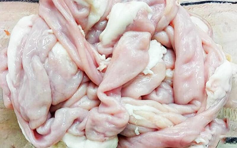 Hướng dẫn cách chọn lựa và sơ chế ruột heo để làm lạp xưởng thơm ngon