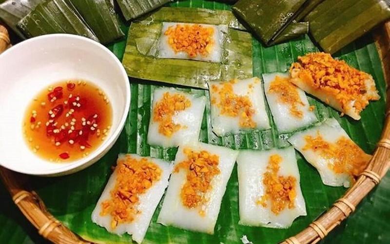 Khám phá 15 món bánh Huế thơm ngon, thể hiện trọn vẹn vẻ đẹp của ẩm thực miền Trung.