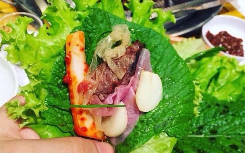 Bí quyết ướp thịt ba chỉ nướng Hàn Quốc ngon đúng chuẩn, đậm đà hương vị.