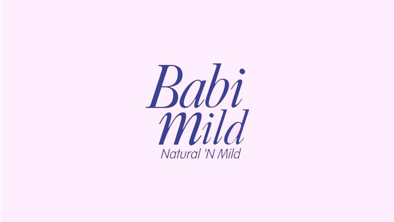 Đem lại sự chăm sóc tuyệt vời cho bé yêu với phấn thơm Babi Mild, sản phẩm giúp làn da bé luôn mềm mại và thơm tho suốt cả ngày.