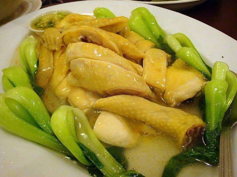 Hướng dẫn làm gà hấp cải thìa thơm ngon, thịt gà mềm mại, ngọt lịm