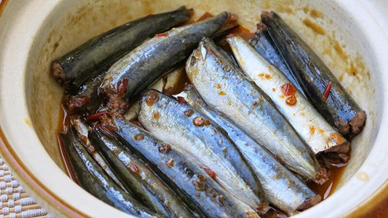Khám phá bí quyết chế biến món cá kho hoàn hảo, với thịt cá chắc, đậm đà hương vị và hoàn toàn không còn mùi tanh.