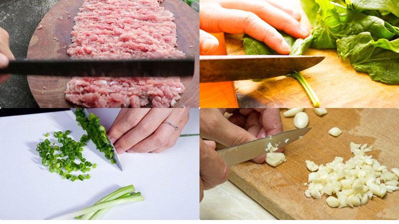 Chỉ cần 15 phút, bạn đã có ngay một tô canh cải bó xôi thịt băm tuyệt hảo, thơm ngon.