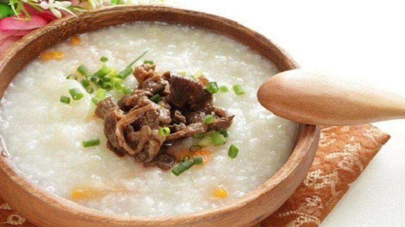 Công thức nấu cháo thịt bò khoai tây bổ dưỡng cho bé yêu