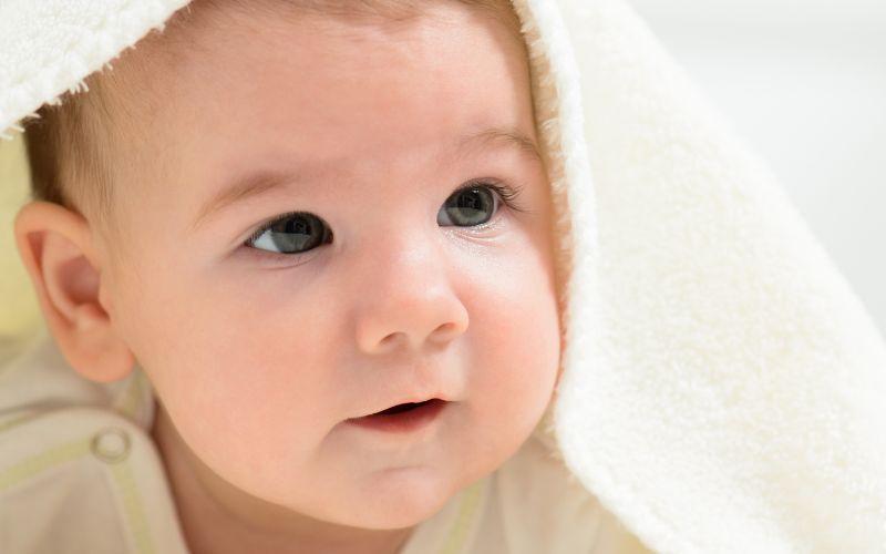 Hơn 240 tên con gái bắt đầu bằng chữ M, mang vẻ đẹp nhẹ nhàng và dễ thương cho bé yêu của bạn.
