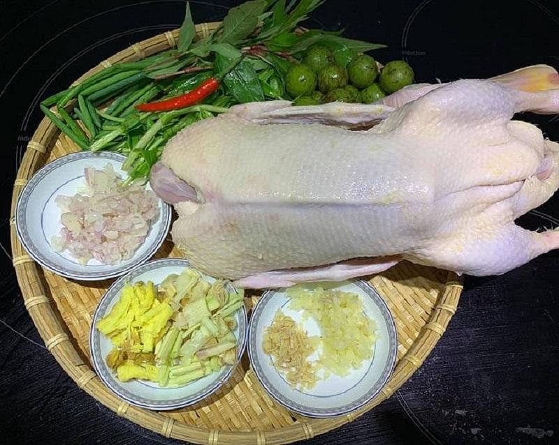 Công thức nấu vịt tiềm nước dừa không chỉ đơn giản mà còn đầy dinh dưỡng, mang đến một món ăn thơm ngon, bổ dưỡng cho bữa ăn gia đình.