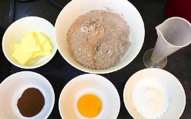 Khám phá ngay công thức làm bánh cookie hạt cà phê siêu đơn giản với nồi chiên không dầu, giúp bạn tạo ra những chiếc bánh thơm ngon mà không mất nhiều thời gian.