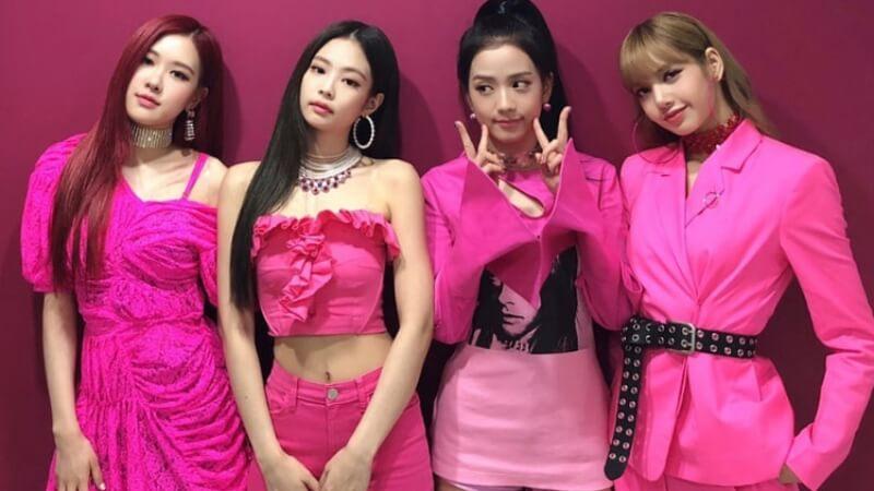 Bạn đang háo hức chuẩn bị cho buổi concert BLACKPINK và không biết nên diện trang phục gì? Hãy khám phá ngay 10 ý tưởng phối đồ mang đậm vẻ đẹp hồng - đen đầy cuốn hút.