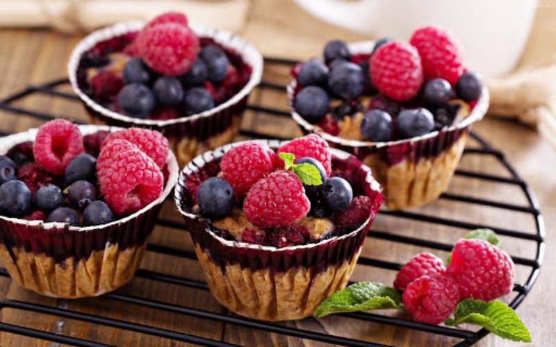 Người mắc bệnh cao huyết áp nên lựa chọn thực phẩm gì và cần kiêng kỵ món ăn nào để bảo vệ sức khỏe?