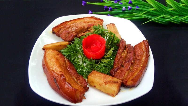 Khám phá công thức thịt ba rọi khìa nước mía thơm ngon, đậm đà với hương vị độc đáo, chuẩn vị đặc trưng.