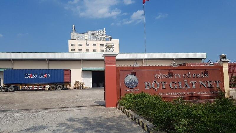 Bột giặt NET - một thương hiệu đã trở thành biểu tượng quen thuộc đối với các bà nội trợ Việt Nam.