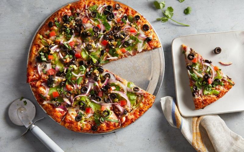 Khám phá cách chế biến pizza cơm đầy sáng tạo với những nguyên liệu đơn giản, dễ tìm trong căn bếp của bạn.