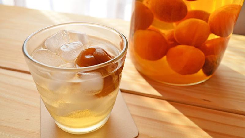 Khám phá cách làm mơ muối đá giúp giải nhiệt hiệu quả và mang lại cảm giác thư giãn tuyệt vời trong mùa hè.