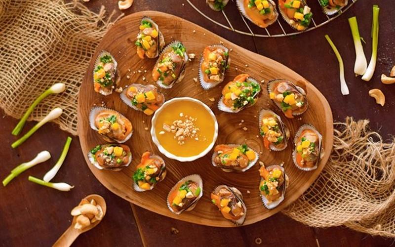 Khám phá cách làm sò lông sốt xoài giòn ngon, một món ăn hấp dẫn và đầy bất ngờ, khiến bất kỳ ai thưởng thức cũng phải xuýt xoa vì hương vị mới lạ.
