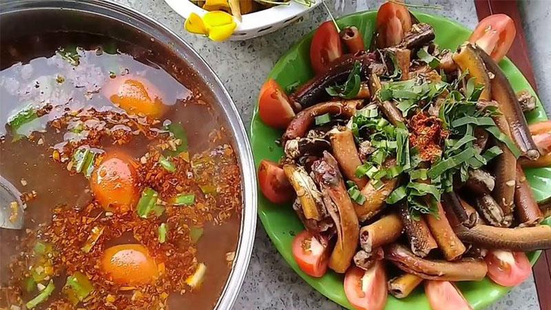 Cách chế biến lẩu lươn nấu mẻ đậm đà, chuẩn vị miền Tây Nam Bộ