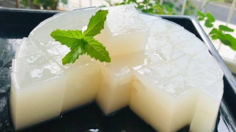 Khám phá cách làm thạch vải thiều và trà thạch vải thơm ngon, dễ dàng thực hiện ngay tại nhà.
