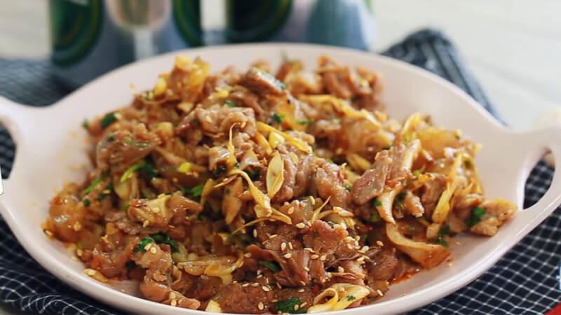 Hướng dẫn chi tiết cách chế biến món bê xào sa tế ngon tuyệt vời, làm phong phú thêm bữa ăn gia đình của bạn.