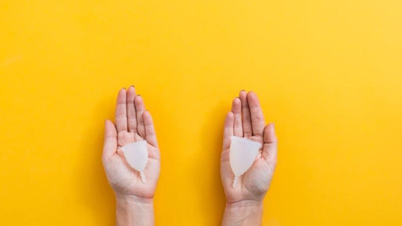Cốc nguyệt san có bao nhiêu kích cỡ? Làm sao để chọn lựa kích cỡ phù hợp với cơ thể bạn?