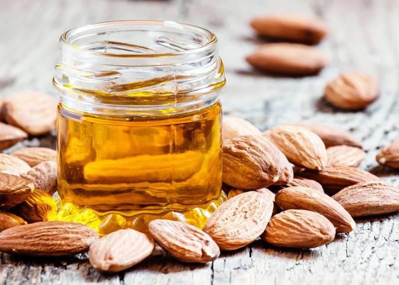 Dầu hạnh nhân là gì? Những lợi ích tuyệt vời của dầu hạnh nhân đối với làn da