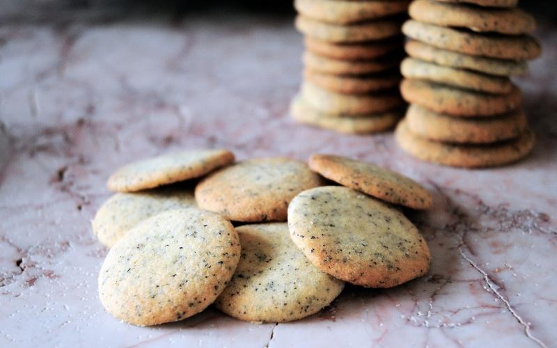 Khám phá công thức làm bánh Earl Grey cookies với hương vị giòn tan, màu sắc cuốn hút và hoàn toàn chuẩn vị.