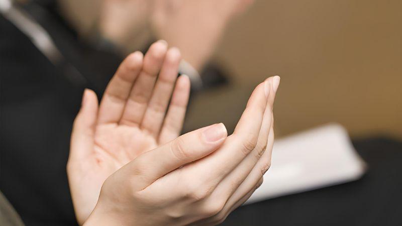 Khám phá những lợi ích bất ngờ từ động tác vỗ tay mà bạn thường xuyên thực hiện