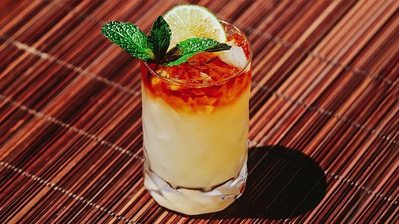 Cách pha chế cocktail Maitai thơm ngon, dễ làm và đầy quyến rũ