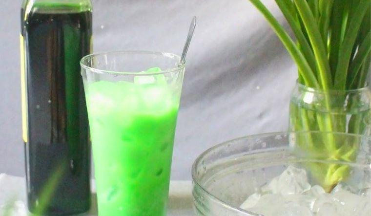Khám phá cách chế biến sâm dứa sữa thơm ngon, dễ dàng ngay tại nhà để thưởng thức món giải nhiệt tuyệt vời.