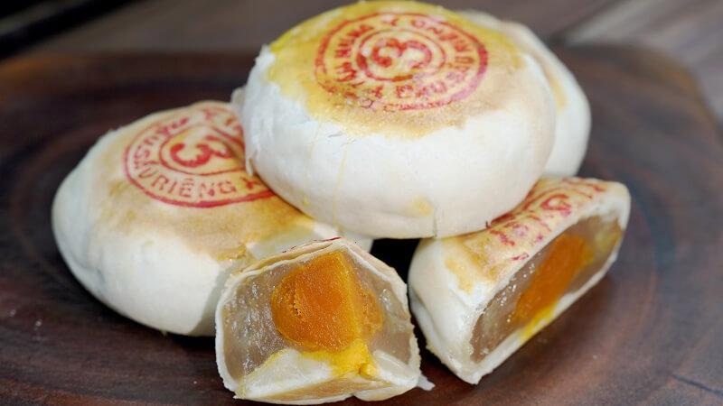 Khám phá cách làm bánh pía sầu riêng thơm ngon, đơn giản mà mê hoặc