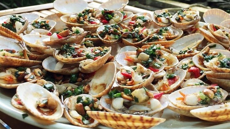 Khám phá cách làm sò lụa nướng mỡ hành đậm đà, món ăn khiến bạn quên cả đường về.