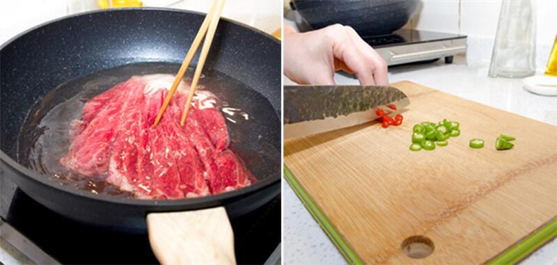 Món canh thịt bò nấm kim châm, sự hòa quyện hoàn hảo giữa vị ngọt của thịt bò và sự mềm mại của nấm kim châm, là lựa chọn tuyệt vời cho một bữa ăn ấm cúng và bổ dưỡng. Một món canh đầy dinh dưỡng cho cả gia đình vào những ngày mưa gió.