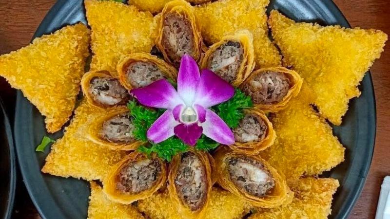 Hướng dẫn làm chả giò tam giác chiên xù giòn rụm, khiến cả gia đình mê mẩn