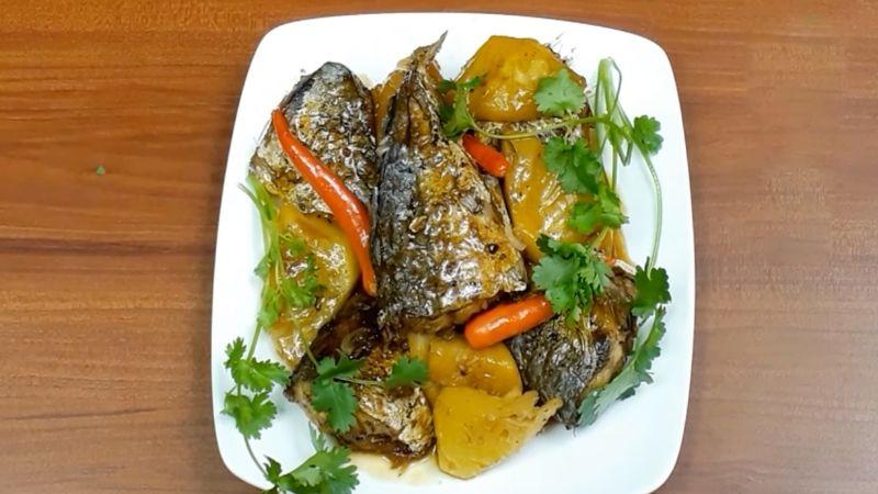 Khám phá ngay món cá bạc má kho thơm vừa đơn giản lại hấp dẫn, sẽ là lựa chọn tuyệt vời để thay đổi khẩu vị cho bữa cơm gia đình.