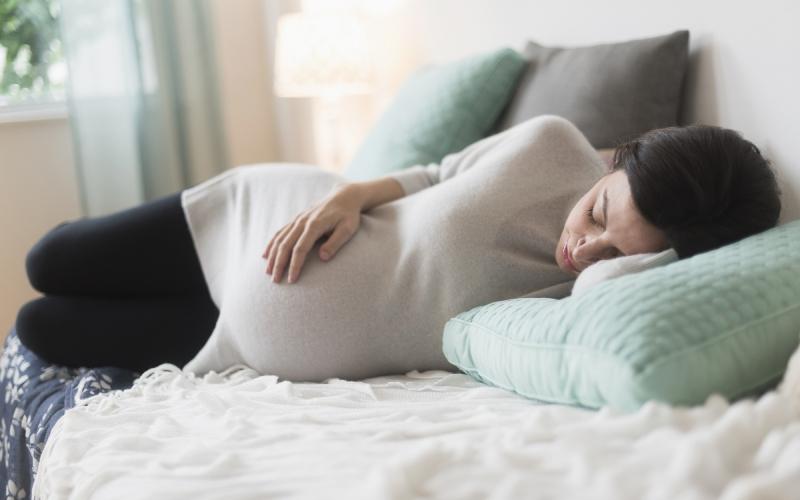 Mơ thấy rắn trong thời kỳ mang thai là điềm báo gì? Liệu giấc mơ này mang ý nghĩa tích cực hay tiêu cực? Hãy cùng khám phá và giải mã chi tiết về giấc mơ rắn trong thai kỳ.