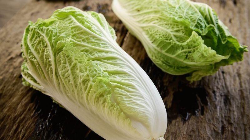 Mẹ sau sinh có thể ăn cải thảo không? Những điều cần biết về việc sử dụng cải thảo trong chế độ ăn sau sinh