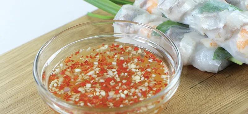 Khám phá những loại nước chấm đặc trưng, không thể thiếu cho mỗi món ăn, mang đến hương vị hoàn hảo và sự thú vị cho bữa ăn của bạn.