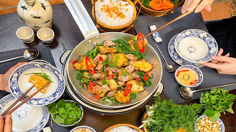 5 địa điểm ăn tối lãng mạn, yên tĩnh dành cho hai người tại Hà Nội