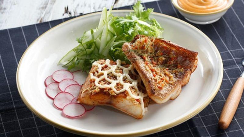 Công thức cá gáy chiên sốt chanh sả thơm ngon, chuẩn vị, dễ thực hiện cho mọi bữa ăn.