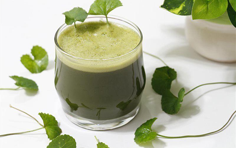 Công thức kết hợp rau má với các nguyên liệu độc đáo