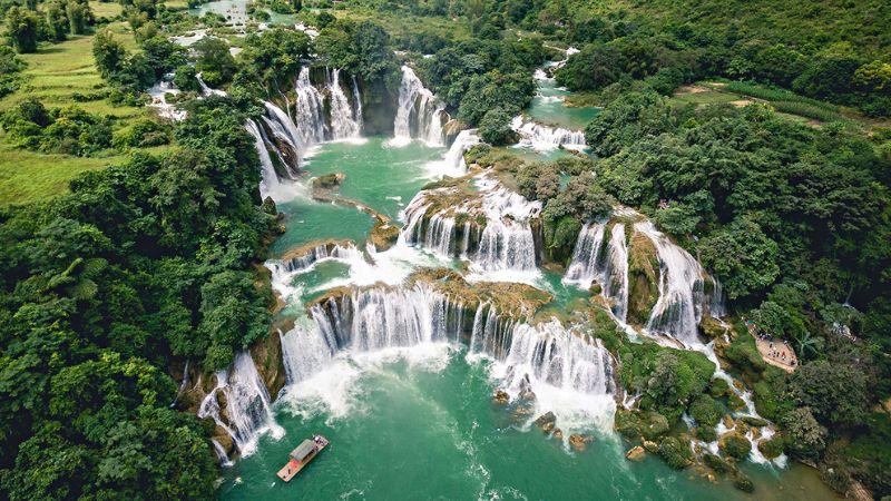 'Đắm say' trước 7 thác nước đẹp mê hồn tại Việt Nam mà bạn nên ghé thăm ít nhất một lần