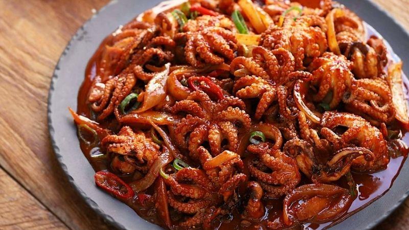 5 món ăn tuyệt vời kết hợp cùng rượu Soju, chắc chắn sẽ mang đến trải nghiệm ẩm thực hoàn hảo cho mọi bữa tiệc.