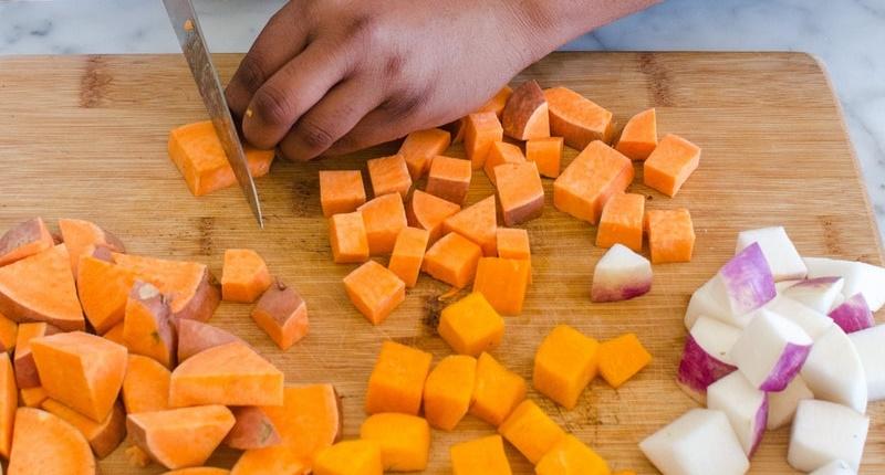 4 mẹo giúp bạn nướng rau củ trong lò nướng chuẩn ngon hơn
