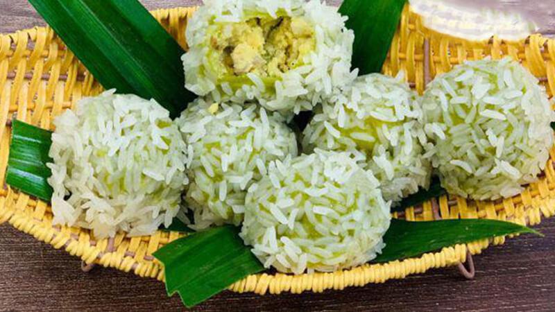 Khám phá cách chế biến xôi khúc chay thơm ngon, đậm đà hương vị với công thức dễ làm nhưng vô cùng hấp dẫn.