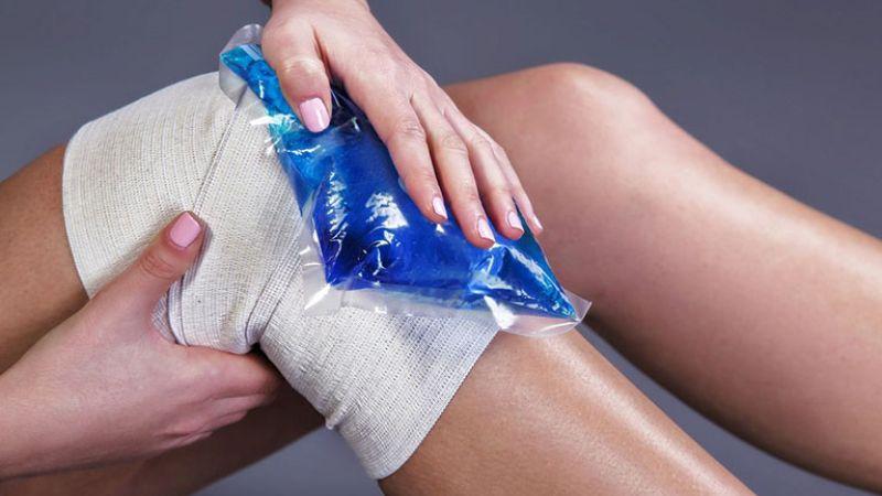 Làm sao để biết khi nào là thời điểm thích hợp để sử dụng chườm lạnh hay chườm nóng cho hiệu quả tốt nhất?