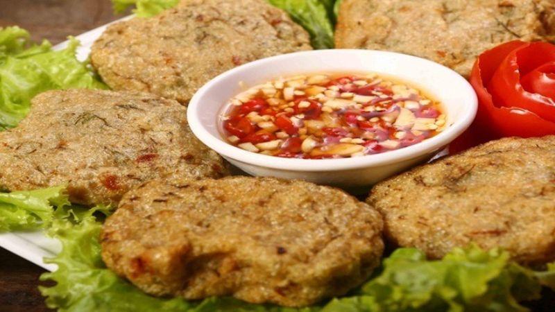 Hướng dẫn chế biến chả ếch lá lốt giòn rụm, thơm lừng, khiến ai cũng phải xuýt xoa