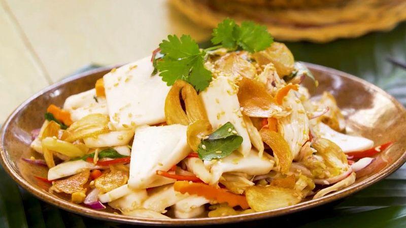 Khám phá những món gỏi làm từ hoa quả, không thua kém gỏi gà măng cụt, mang đến hương vị độc đáo và tươi mới.