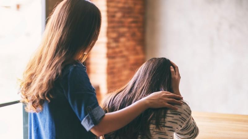 6 cách an ủi người khác một cách khéo léo và chân thành