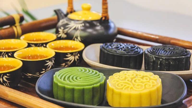 Giữa bánh trung thu tươi và bánh trung thu truyền thống, đâu là lựa chọn mang đến hương vị đặc sắc hơn?